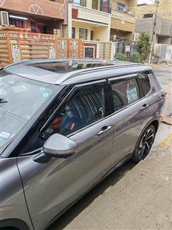 ميتسوبيشي اوتلاندر